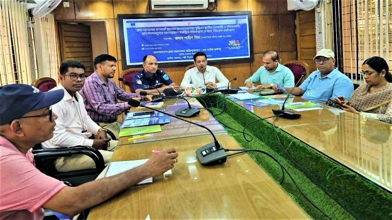 টাঙ্গাইলে গ্রাম আদালত বিষয়ক কর্মশালা অনুষ্ঠিত 